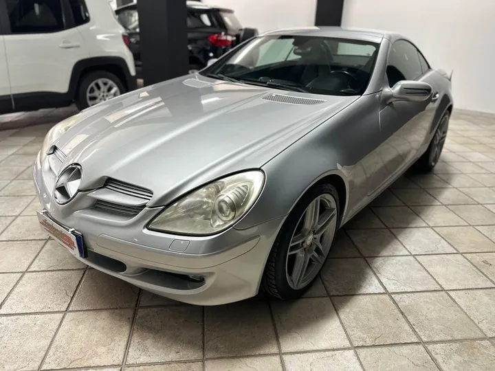 Mercedes-Benz SLK 200