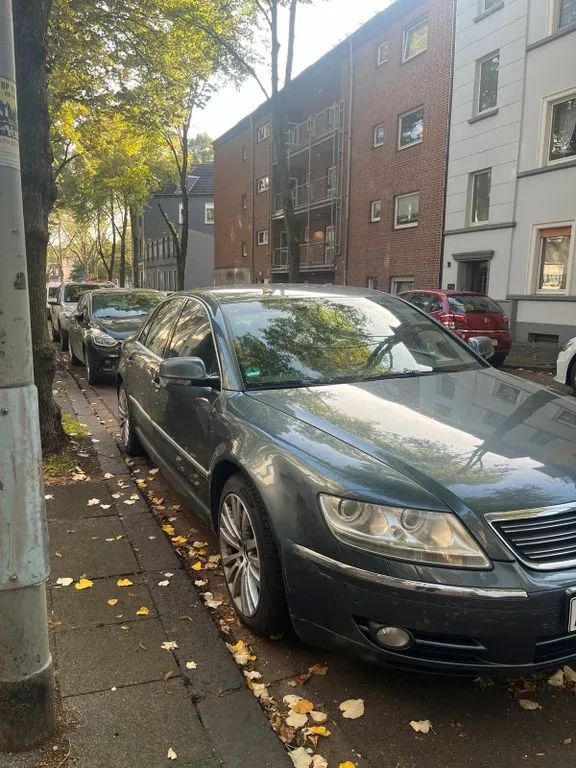 Volkswagen Phaeton