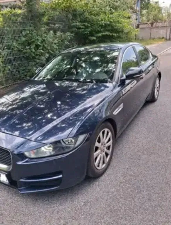 Jaguar X-Type