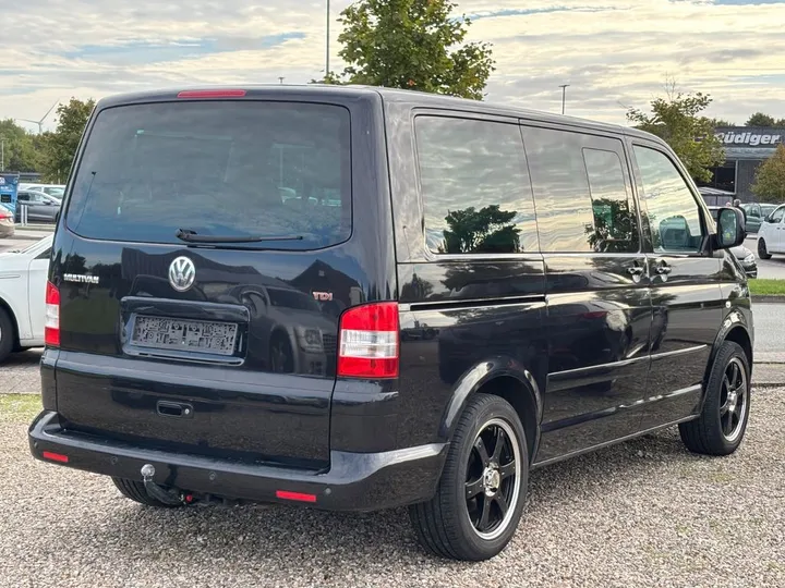 Volkswagen T5 Transporter