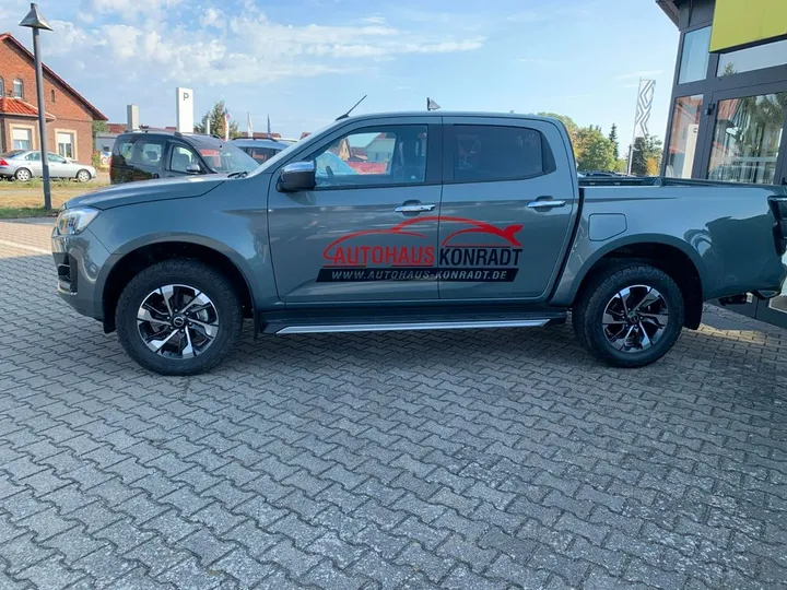 Isuzu D-Max
