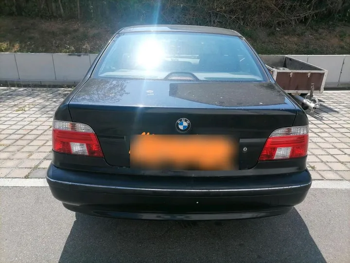 BMW 520