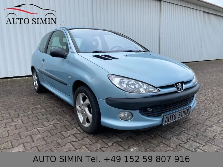 Peugeot 206