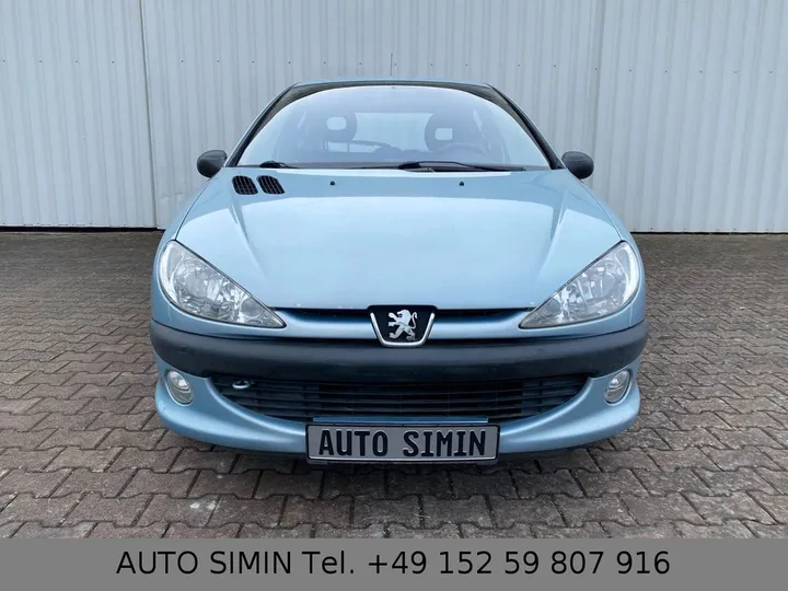 Peugeot 206