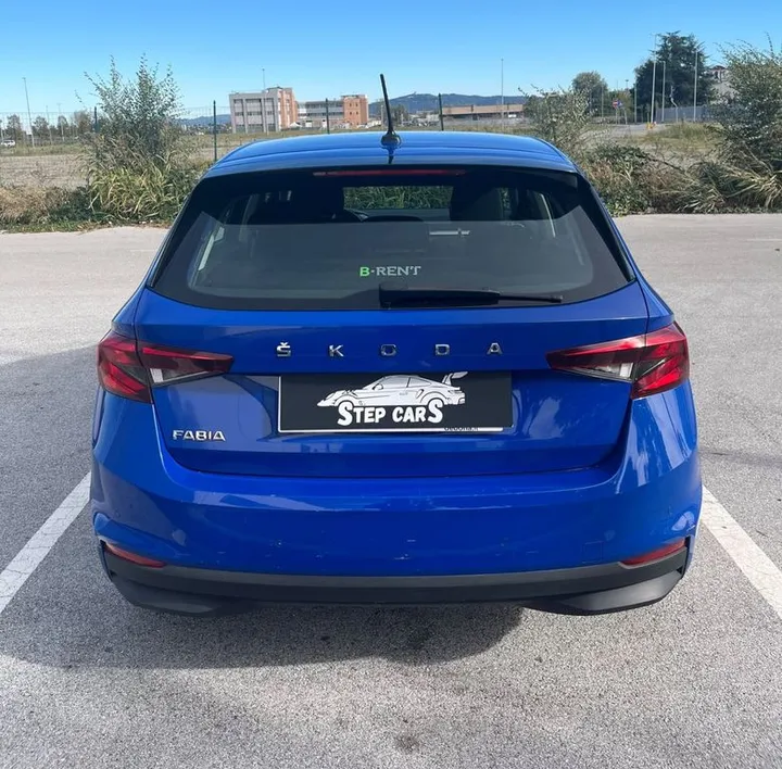 Автомобиль