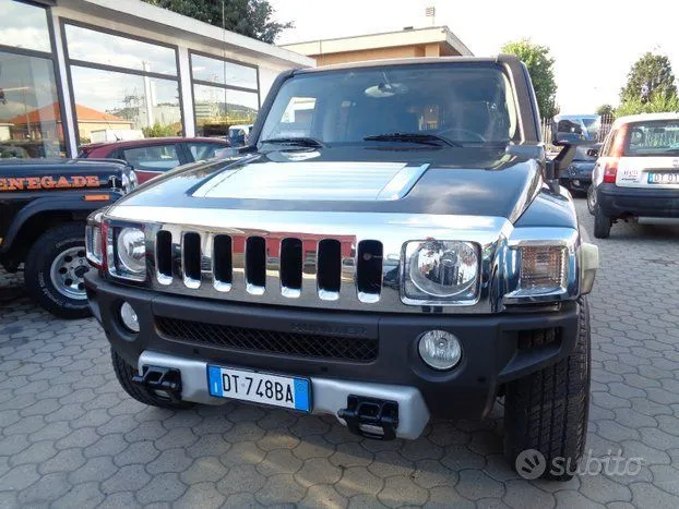 Hummer H3