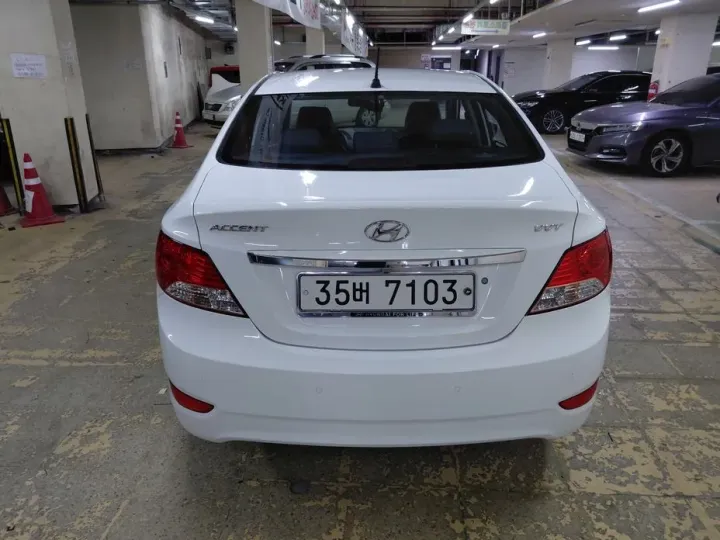 Hyundai Accent