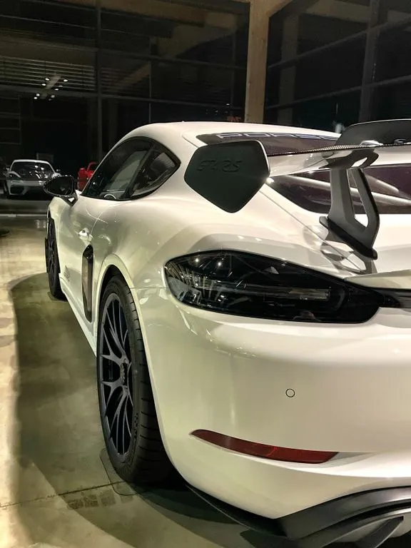 Porsche Cayman