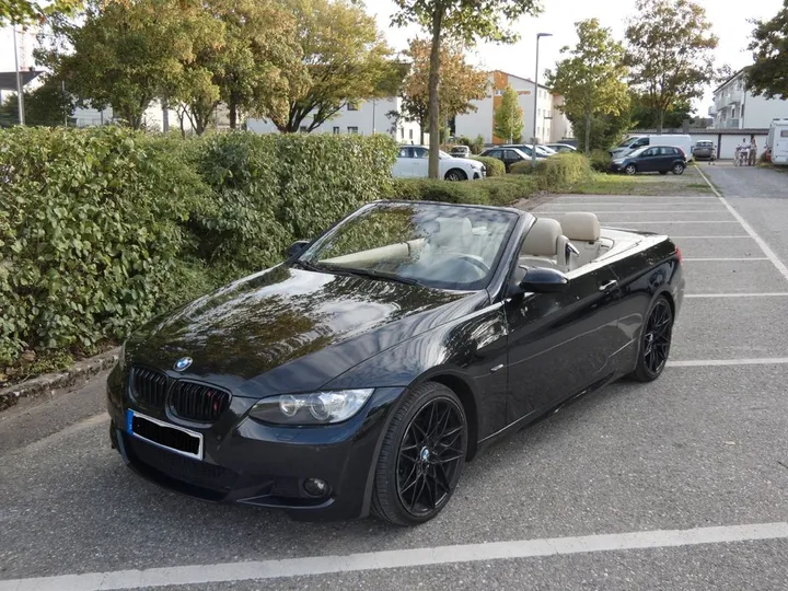 BMW 325