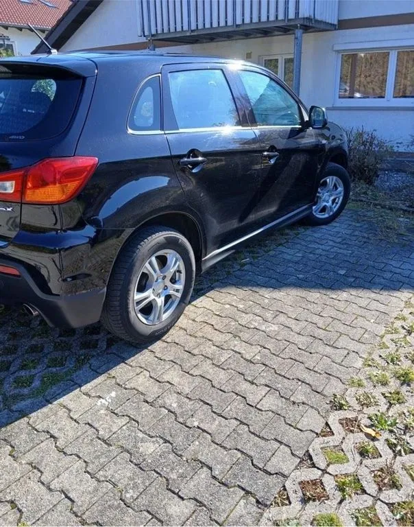 Mitsubishi ASX