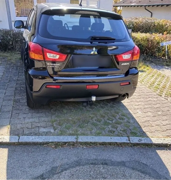 Mitsubishi ASX