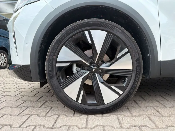 Mitsubishi Grandis