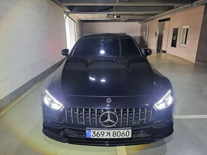 Mercedes-Benz AMG GT