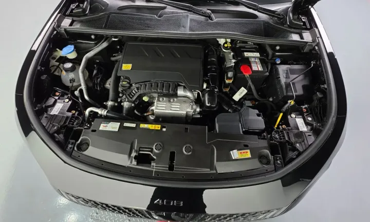 Peugeot 408