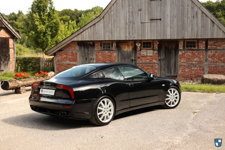 Maserati 3200