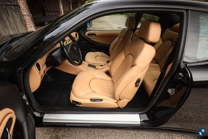 Maserati 3200