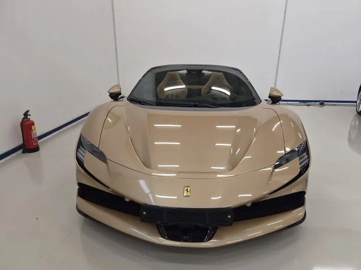 Ferrari SF90