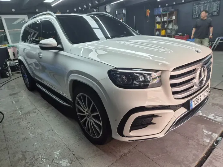Mercedes-Benz GLS-Class