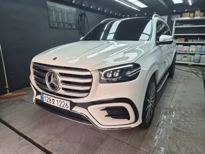Mercedes-Benz GLS-Class