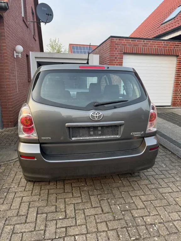 Toyota Corolla Verso