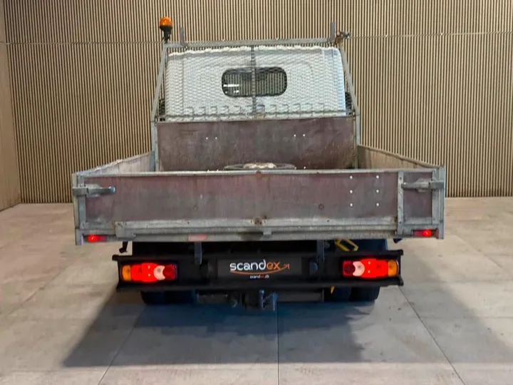 Nissan Cabstar
