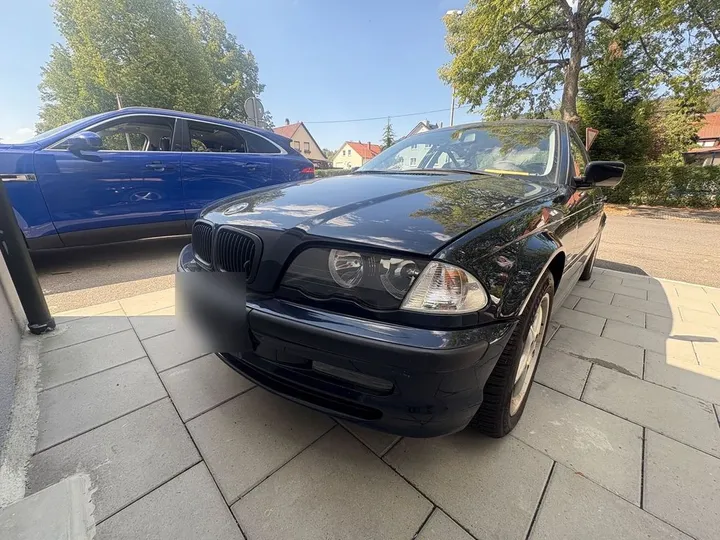 BMW 320