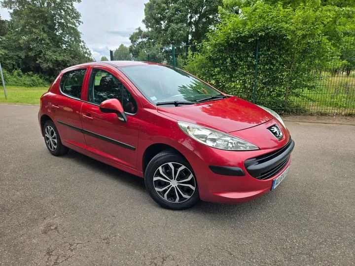 Peugeot 207