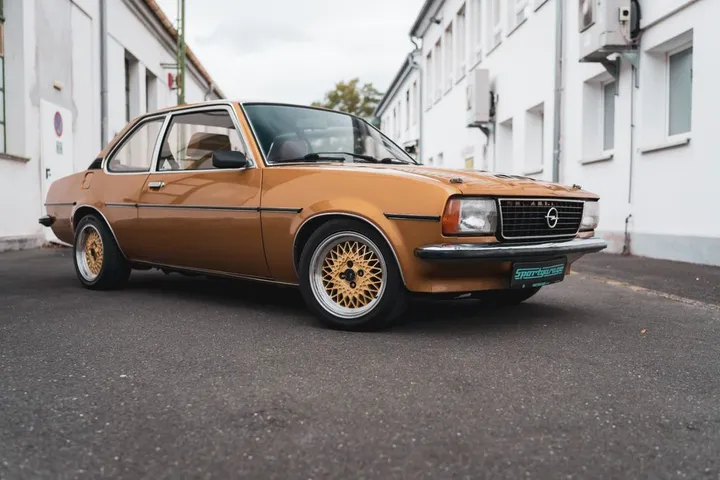 Opel Ascona