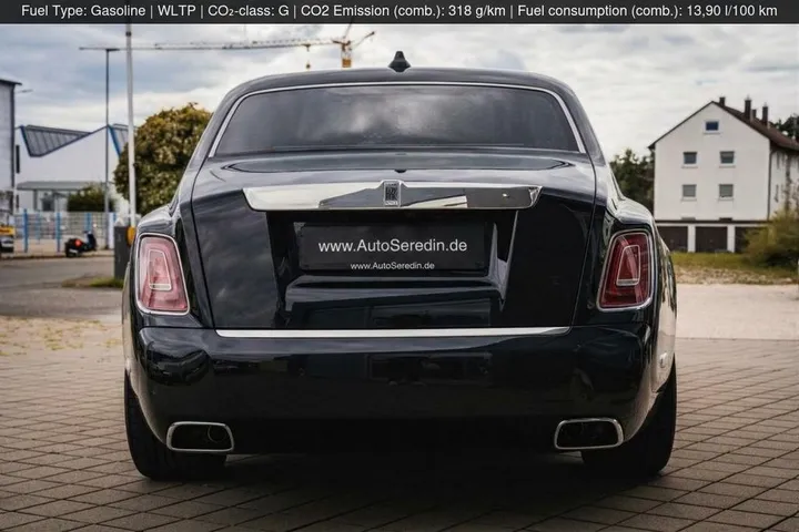 Rolls-Royce Phantom