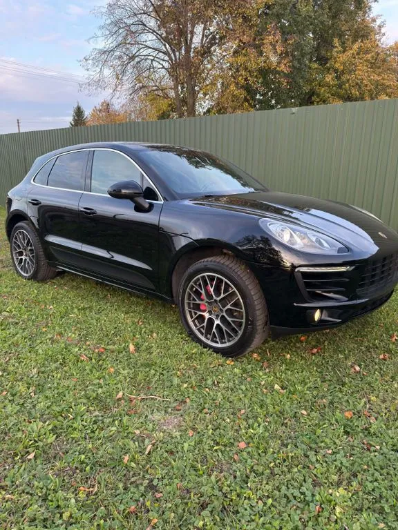 Porsche Macan