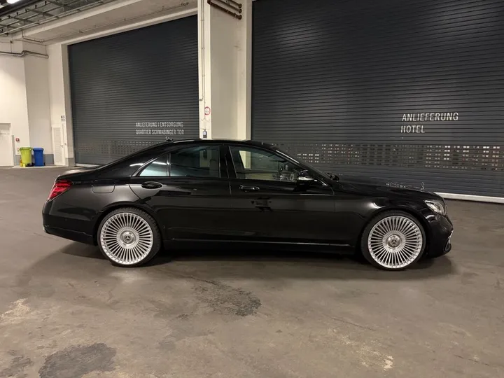 Mercedes-Benz S 400
