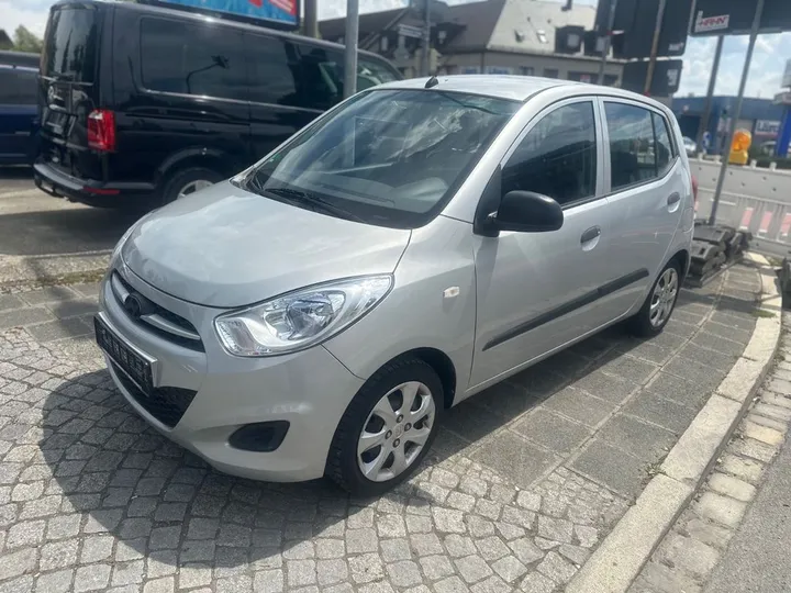Hyundai i10