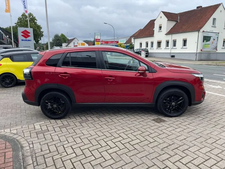 Suzuki (SX4) S-Cross