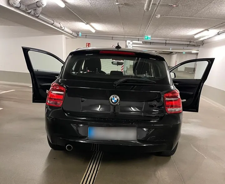 BMW 114