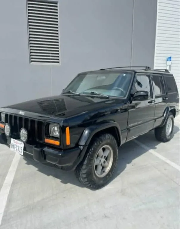 Jeep Cherokee