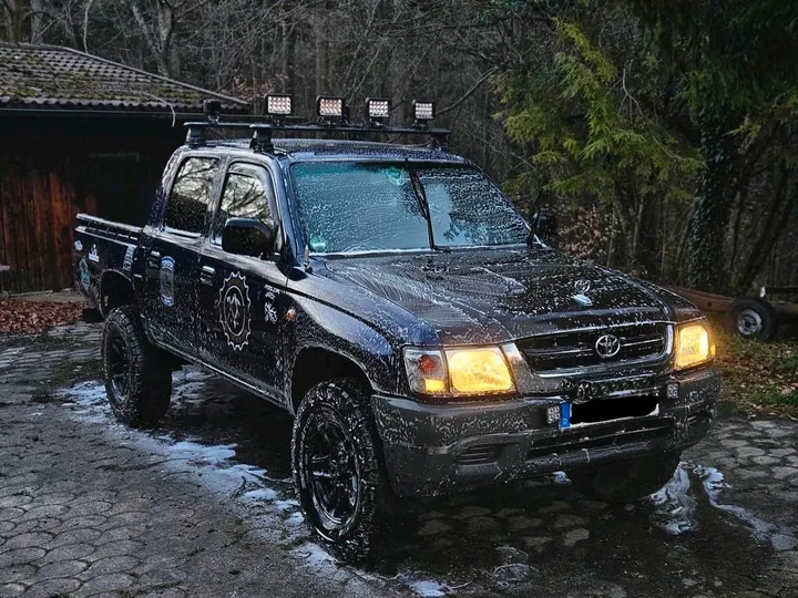 Toyota Hilux
