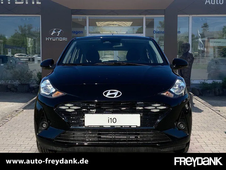 Hyundai i10