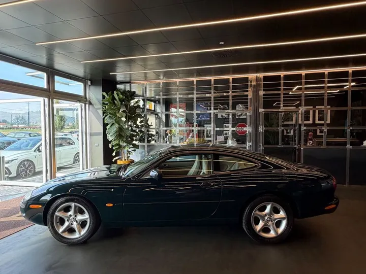 Jaguar XK