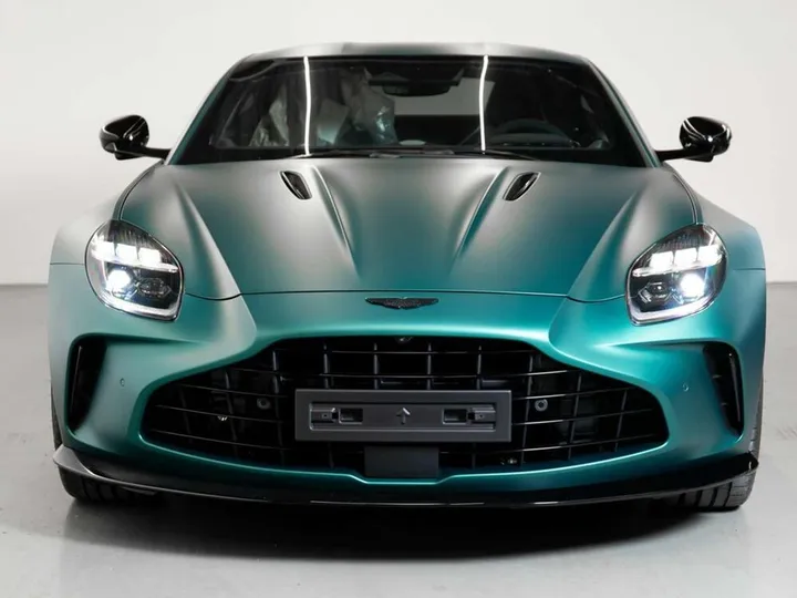 Aston Martin V8 Vantage