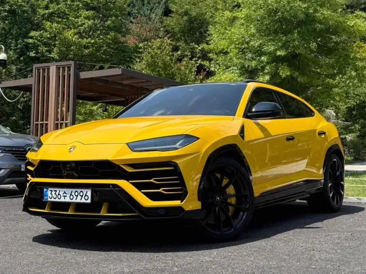 Lamborghini Urus