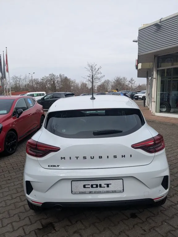 Mitsubishi Colt