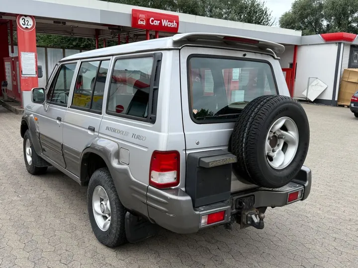 Hyundai Galloper