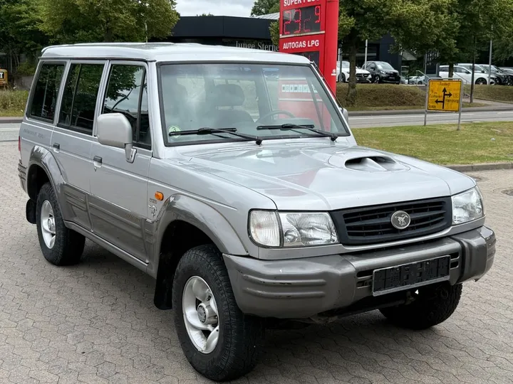 Hyundai Galloper