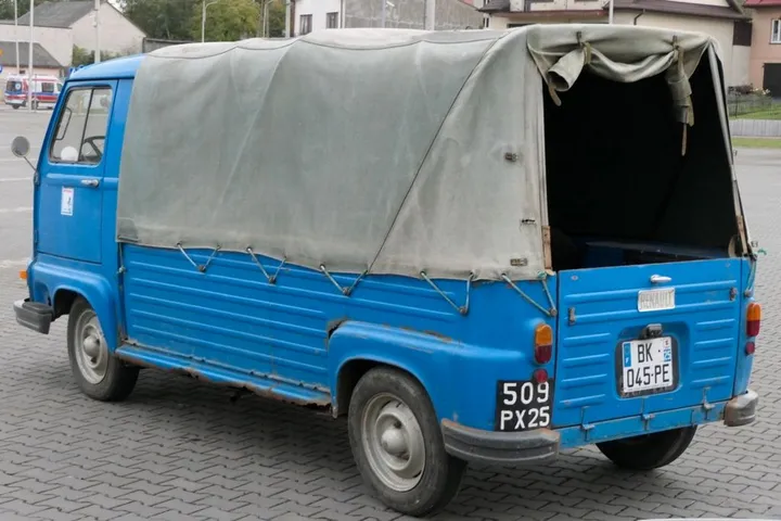 Renault R 21