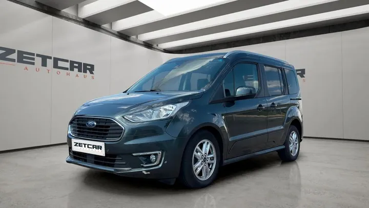 Ford Tourneo