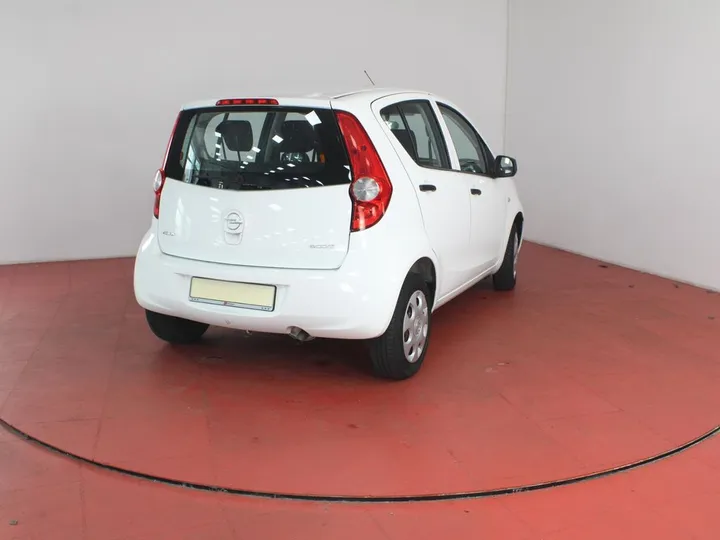 Opel Agila