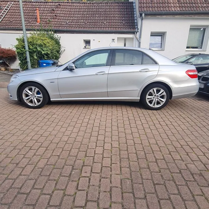 Mercedes-Benz E 250