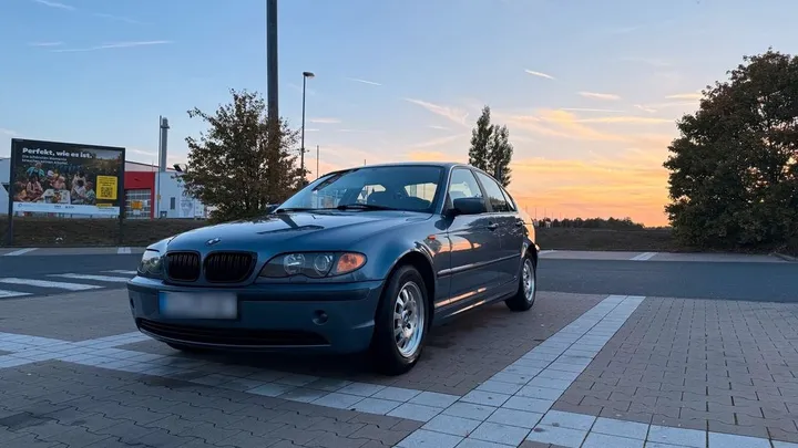 BMW 320