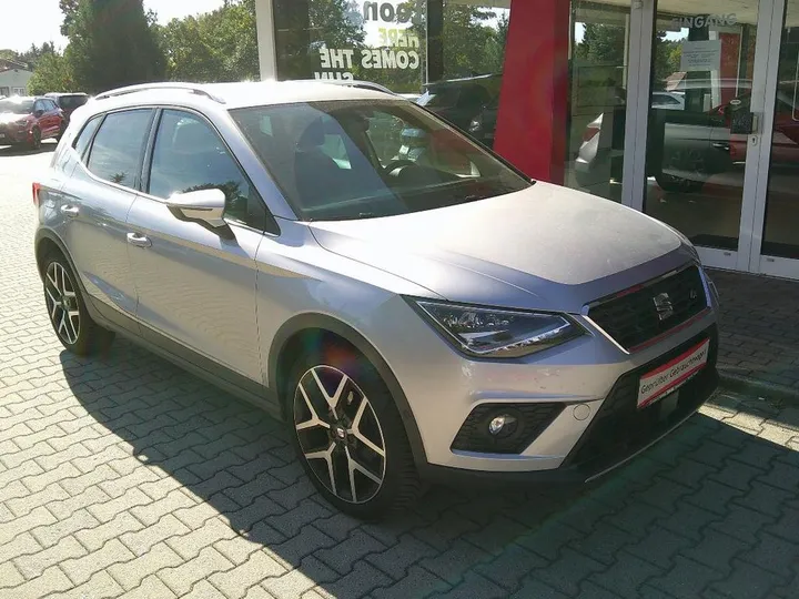Seat Arona