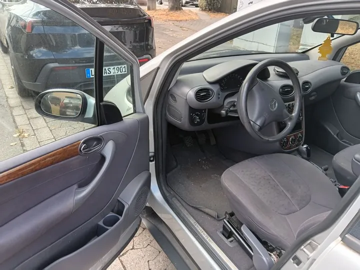 Mercedes-Benz A 190